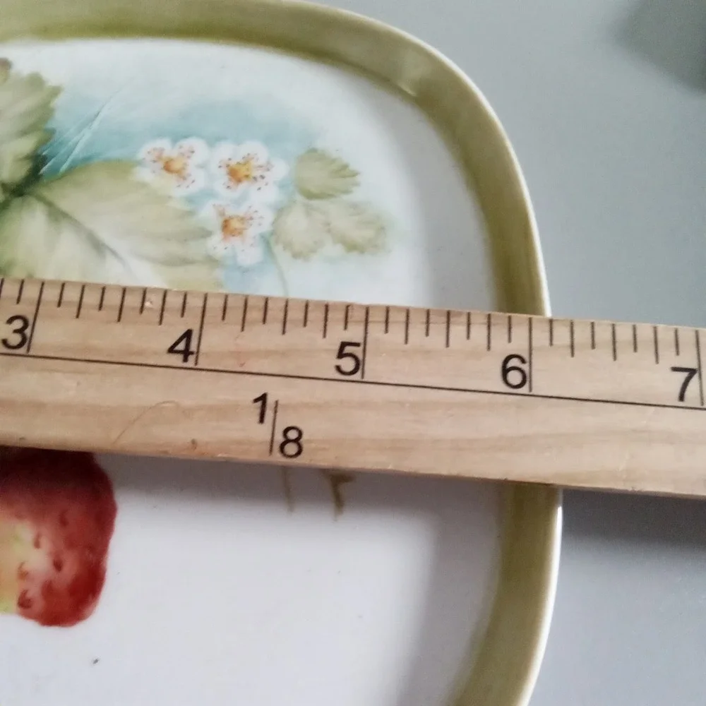 Vintage V Bryant Signed Hand Painted Strawberry Porcelain Trinket Dish 1986